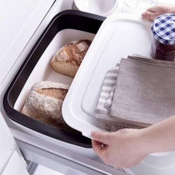 Tupperware BreadSmart Plus