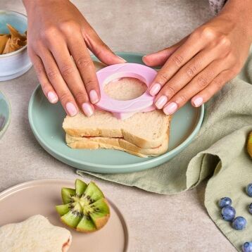 Uitsteekvormpje voor boterham uitdrukvorm voor brood ster Uitsteekvormpje voor boterham uitdrukvorm voor brood ster