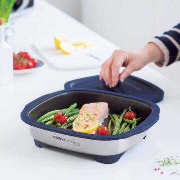 Micro Pro Grill met zalm, boontjes en tomaatjes